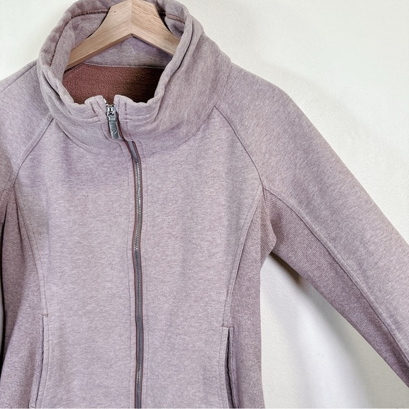 Lululemon Radiant Jacket II Heathered Rose Color - Picture 9 of 16